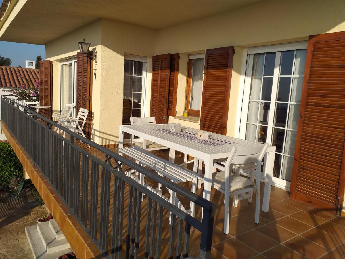 Sunny Holiday Home Creixell Dış mekan fotoğraf