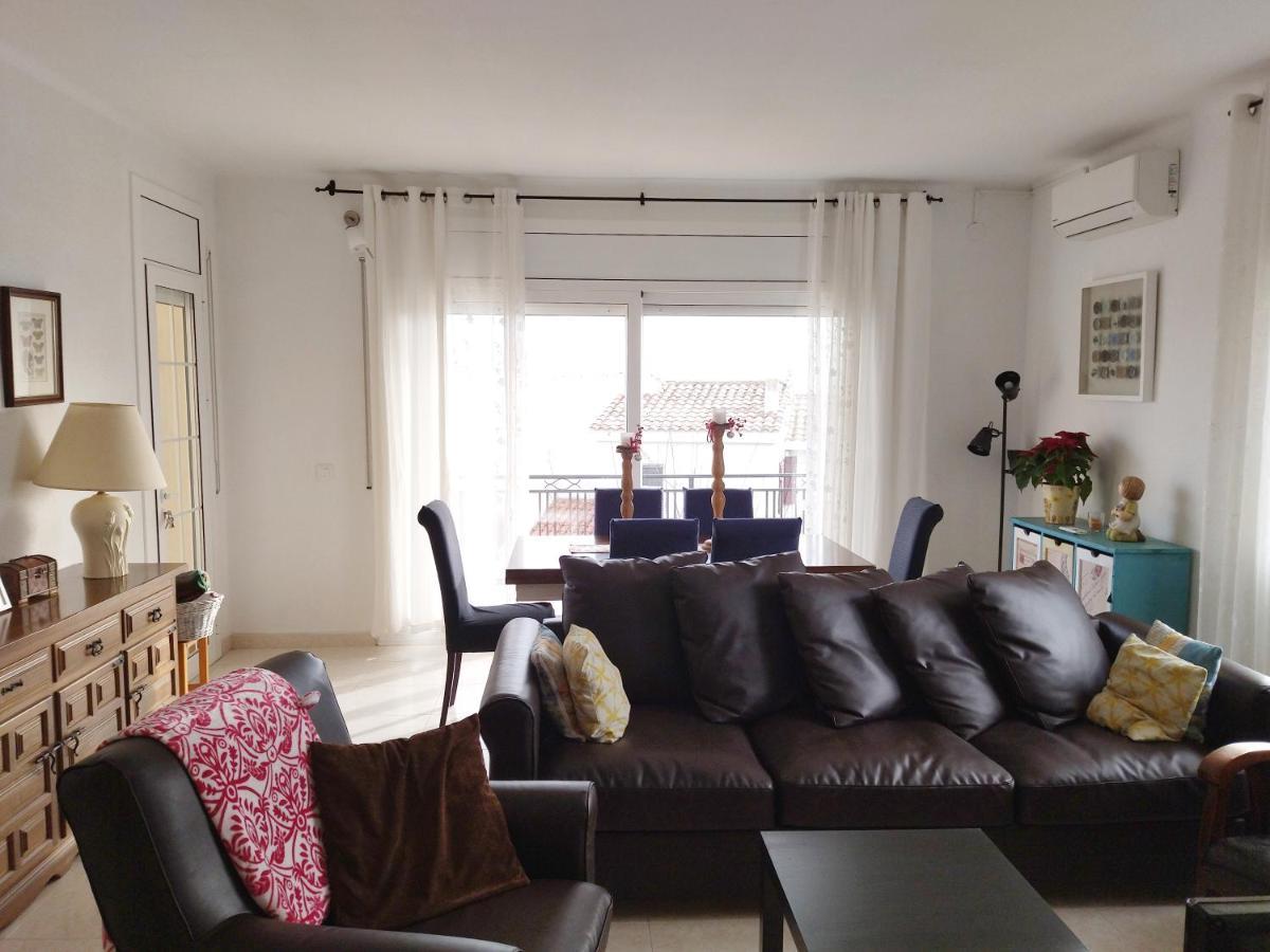 Sunny Holiday Home Creixell Dış mekan fotoğraf